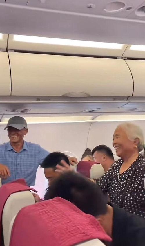 坐飞机全视频,空中之旅全景记录